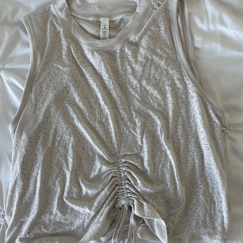 Lululemon tan cropped cinched tank